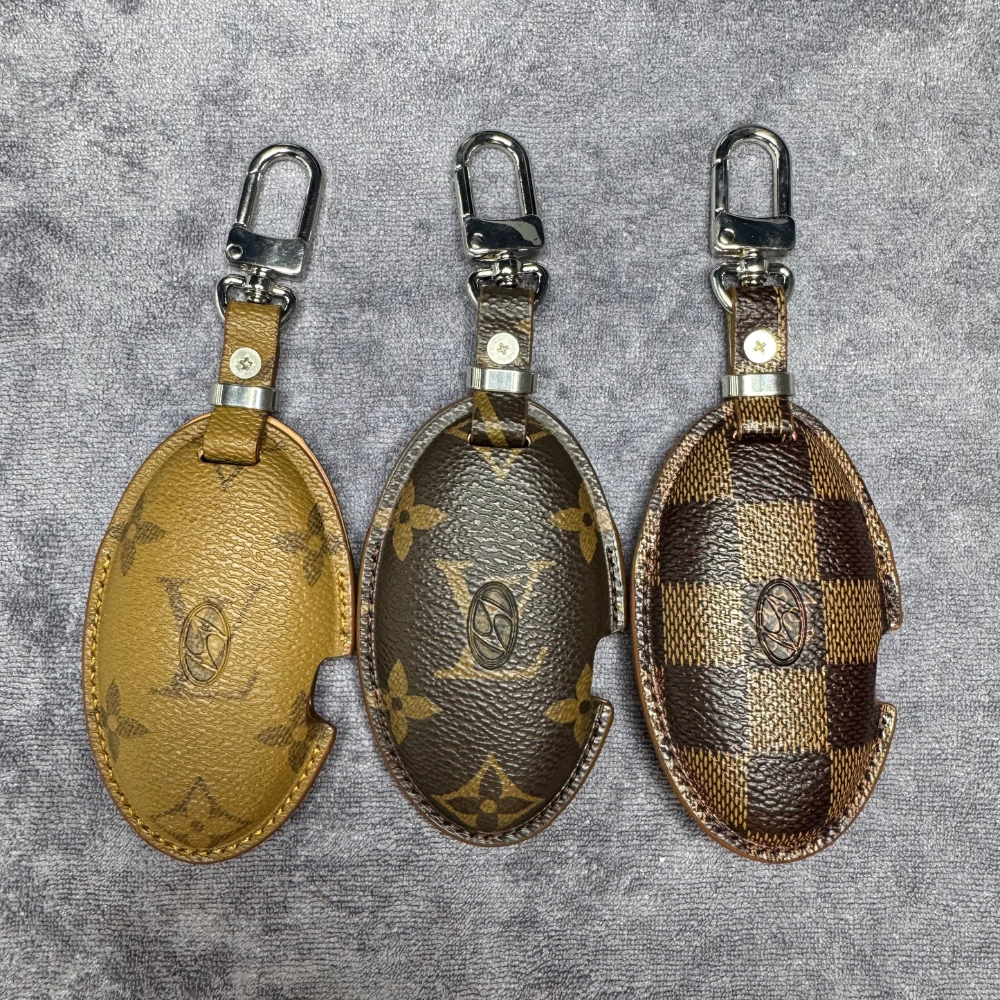Premium LV Canvas Key Case for Hyundai – Handmade from Authentic Upcycled Louis Vuitton
