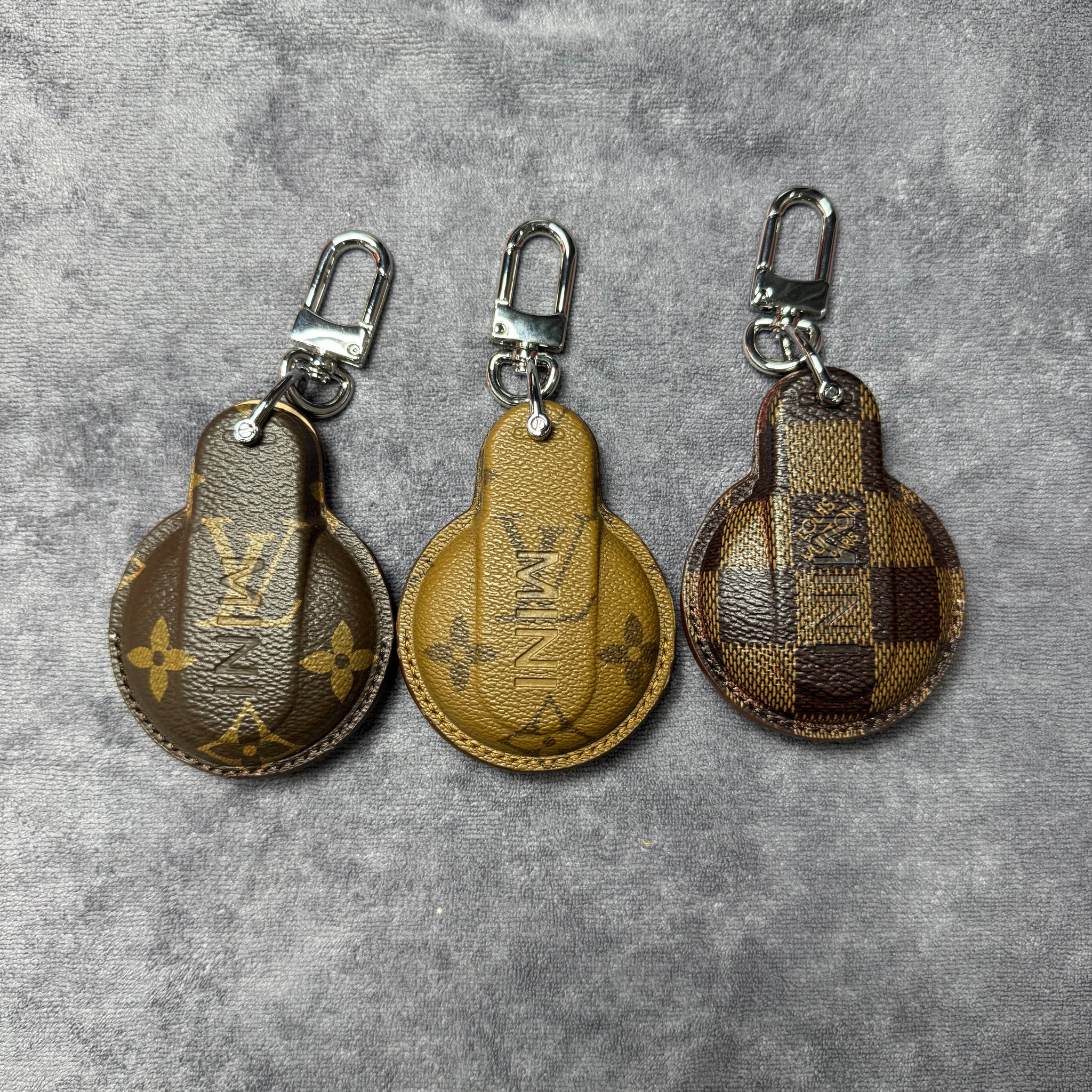 Premium LV Canvas Key Case for Mini Cooper – Handmade from Authentic Upcycled Louis Vuitton